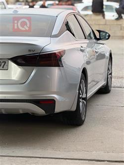 نیسان ئەلتیما